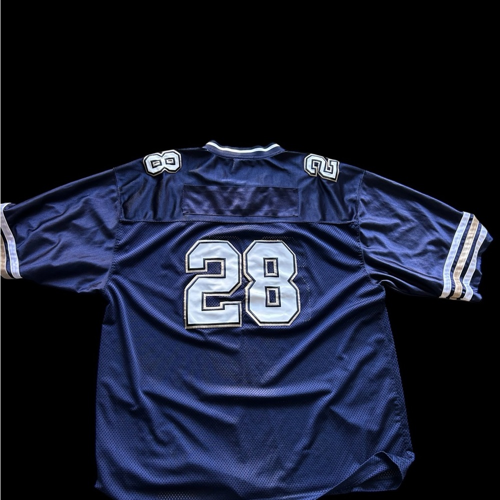 ✨Navy and white vintage NFL jersey✨